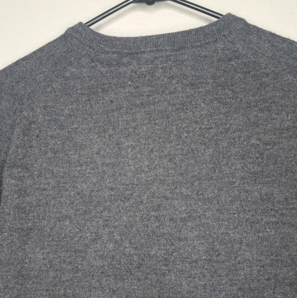 Club Room Men's Ribbed Trim V-Neck Sweater Dark Charcoal Size Medium Long Slv - Picture 6 of 15
